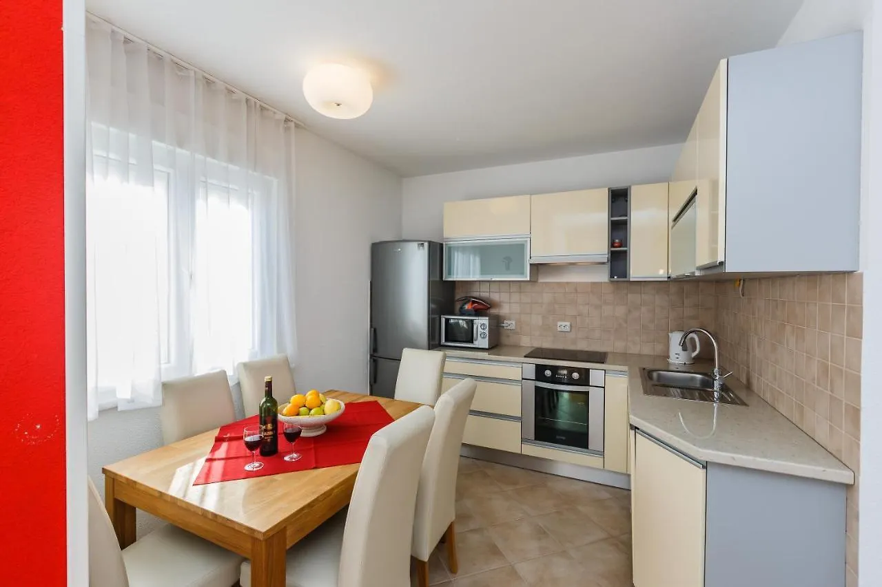 Apartman Anni Kastela Apartment